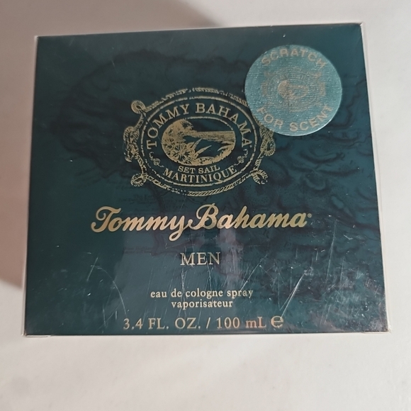 Tommy Bahama Martinique Eau de Cologne Spray for Men 3.4 fl.oz - Picture 3 of 12